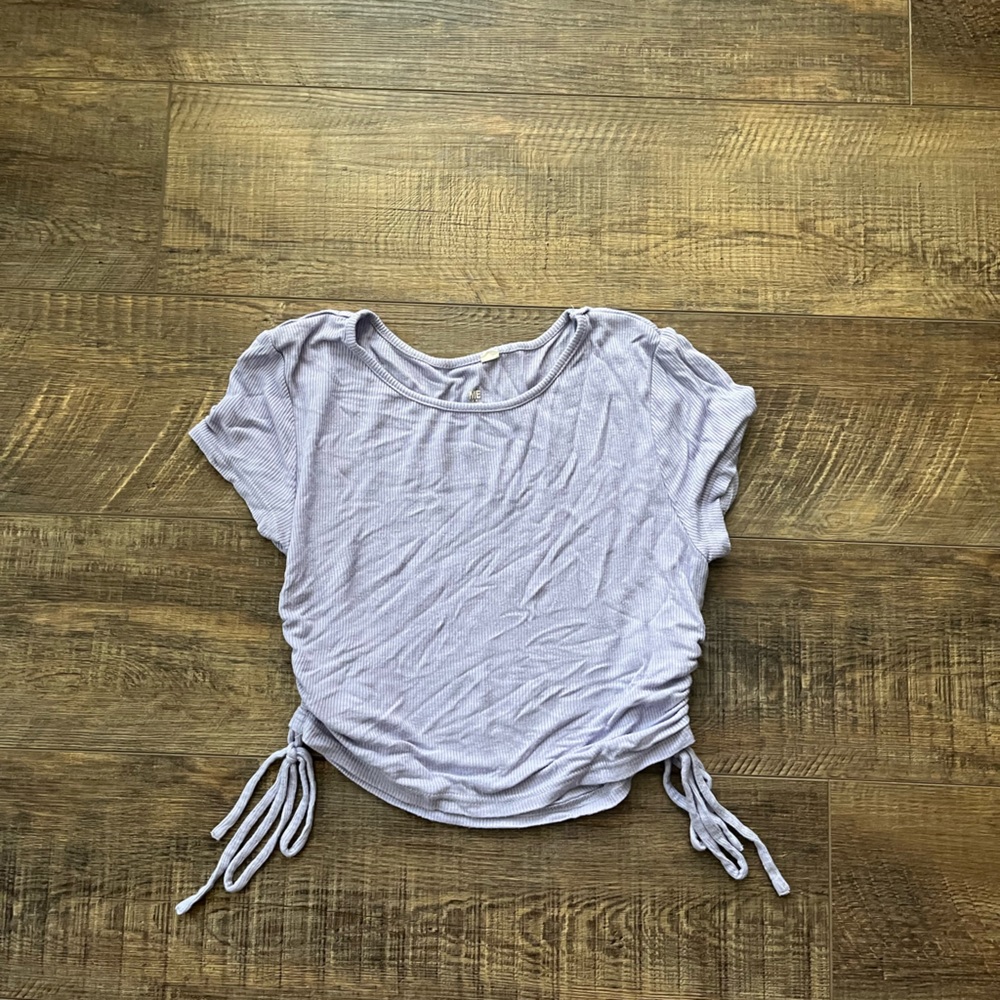 cropped purple shirt